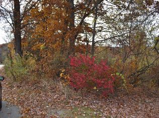 9 Piasta Rd, Dudley, MA 01571