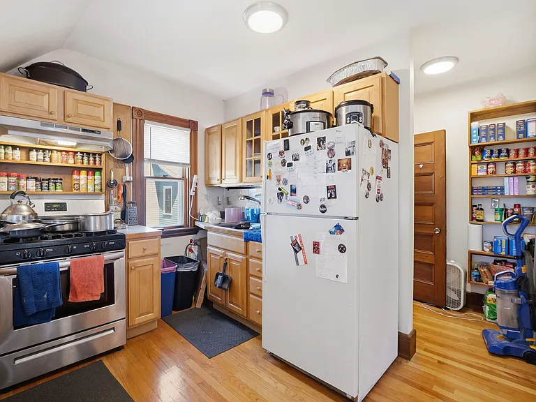 3 Monmouth St #5 — Photo 19