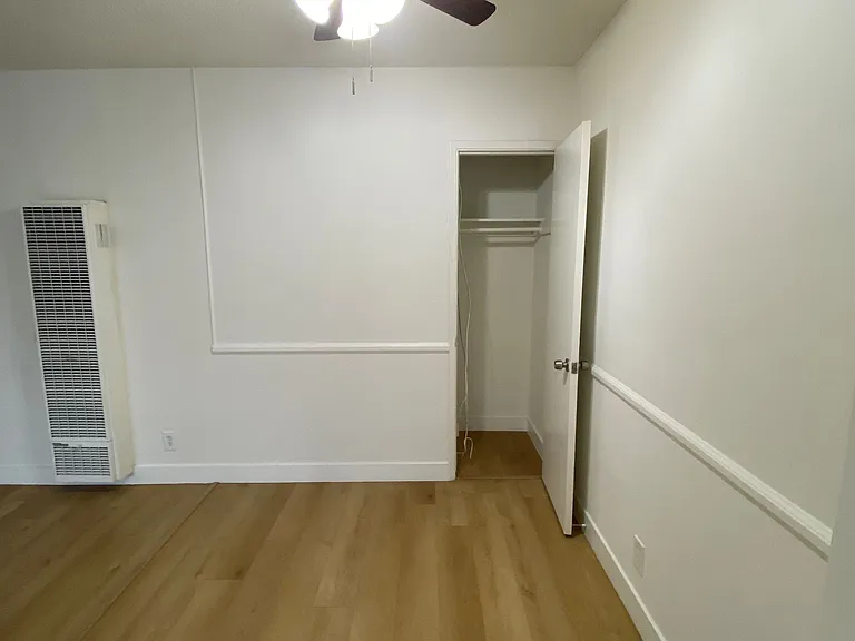 4423 Santa Rosalia Dr. — Photo 22