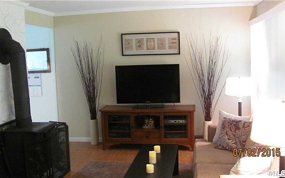 3rd image of 159 Brittle Ln