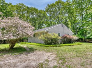 127 Copeces Ln, East Hampton, NY 11937