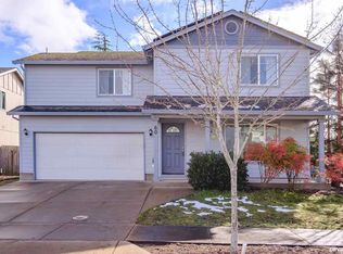 60 Grace St, Lebanon, OR 97355