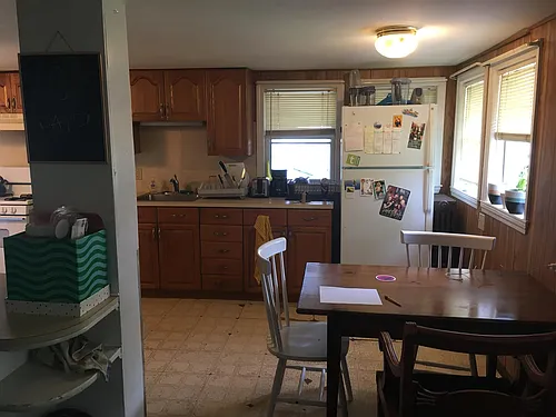 28 Cherry St #1 Photo 1