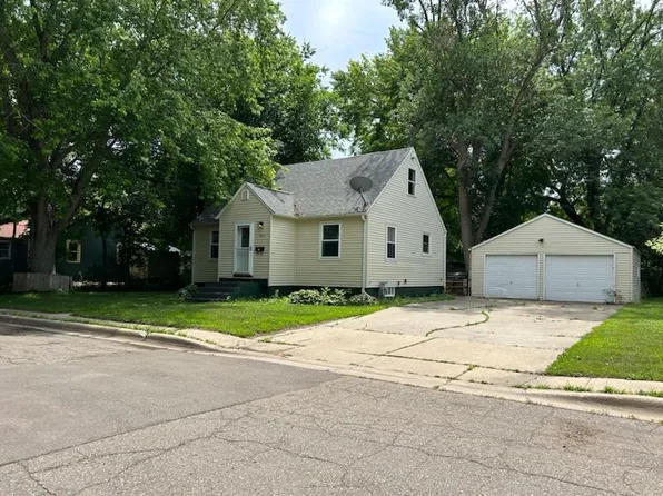 603 Peltier St, Marshall, MN 56258