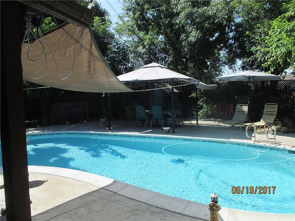 1st image of 18152 Theodora Dr
