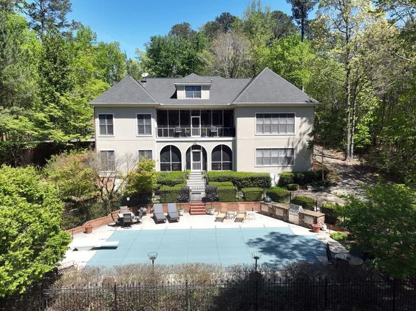233 Fairway Dr NW, Cullman, AL 35057