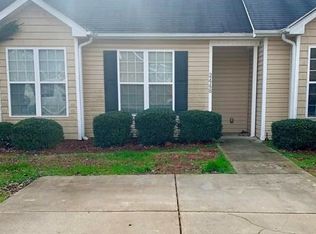2404 Ashton Park Ln, Burlington, NC 27215