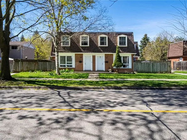 654 Francis Rd #648, Burlington, ON L7T 3X7