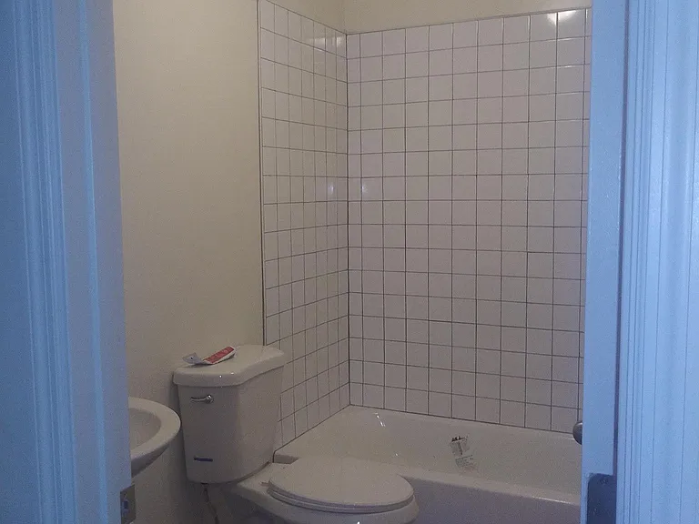 428 N Curtis Ave #C — Photo 8