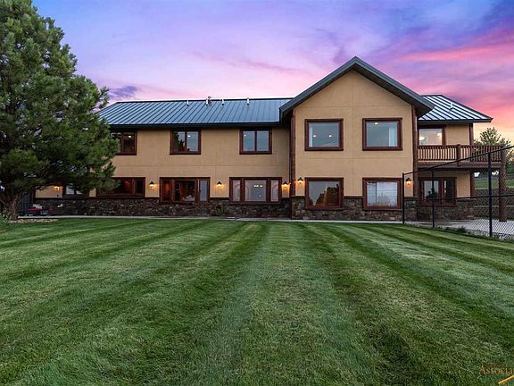 3rd image of 4911 Enchanted Pines Dr