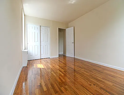 Rented by SW Queens Mezzanine | media 3