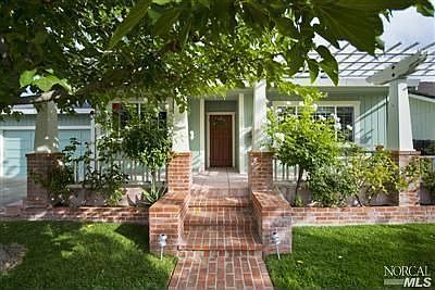 1st image of 628 Fano Ln