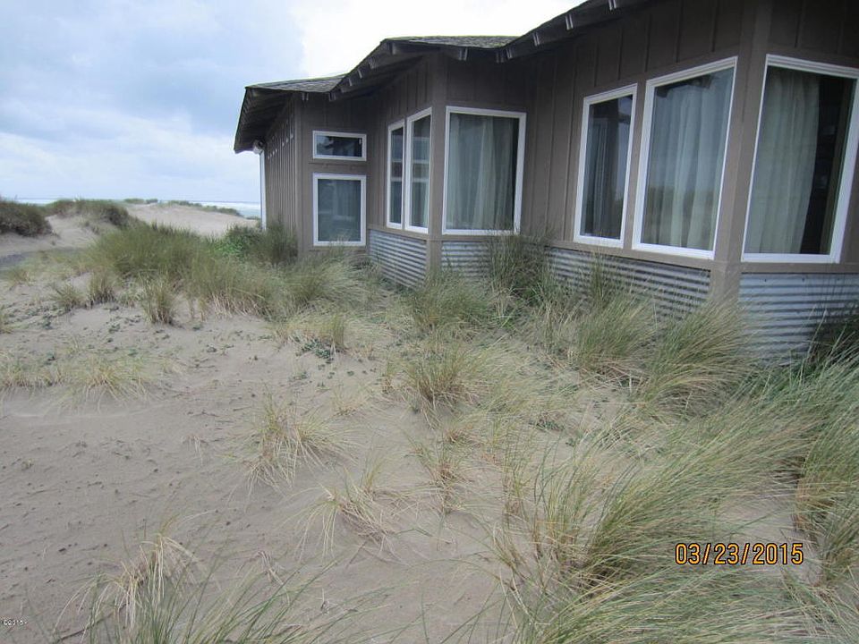 1st image of 22 NW Oceania Dr