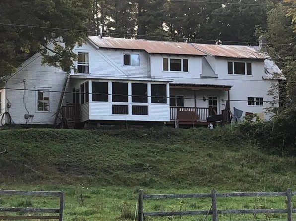 158 Macintosh Hill Road, Bethel, VT 05032