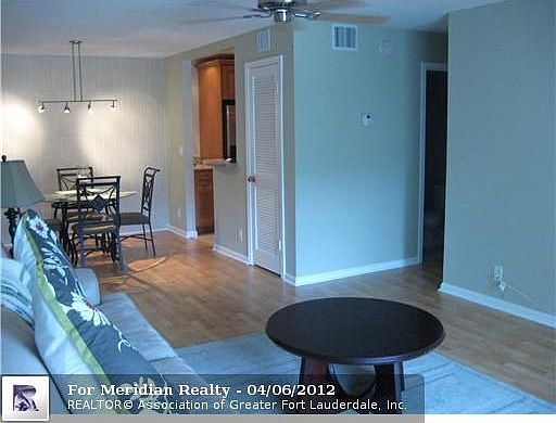 5th image of 6441 Bay Club Dr APT 2