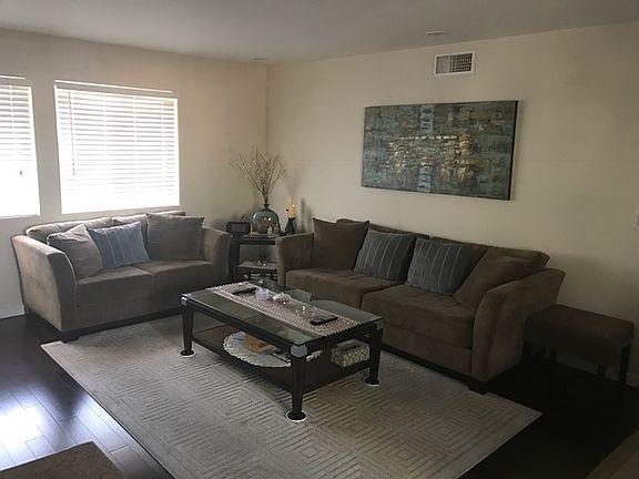 4th image of 947 Amistad Ct Unit D