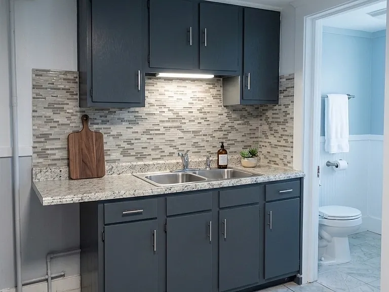 311 E Grove St #1L — Photo 2