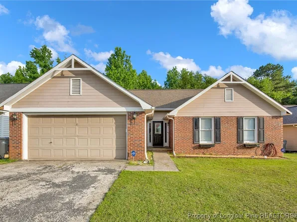 5921 Bloomsbury Dr, Fayetteville, NC 28306