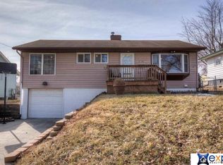 3615 Oak St, Omaha, NE 68105