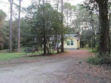 2nd image of 39 Peace Dr