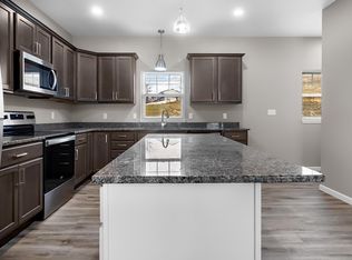 107 Manchester Dr, Morgantown, WV 26505