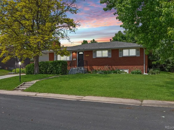 6869 S Foresthill Street, Littleton, CO 80120