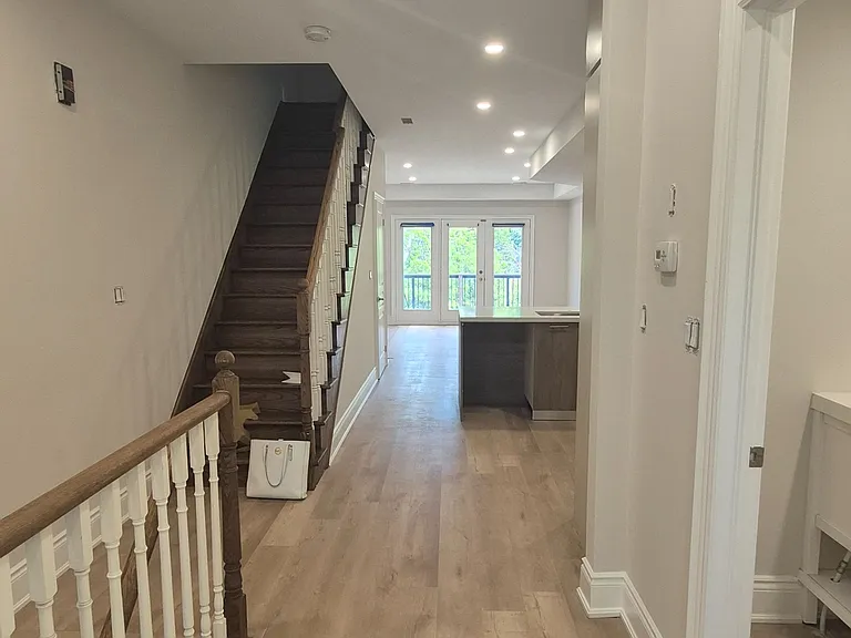 611 Marlee Ave — Photo 6