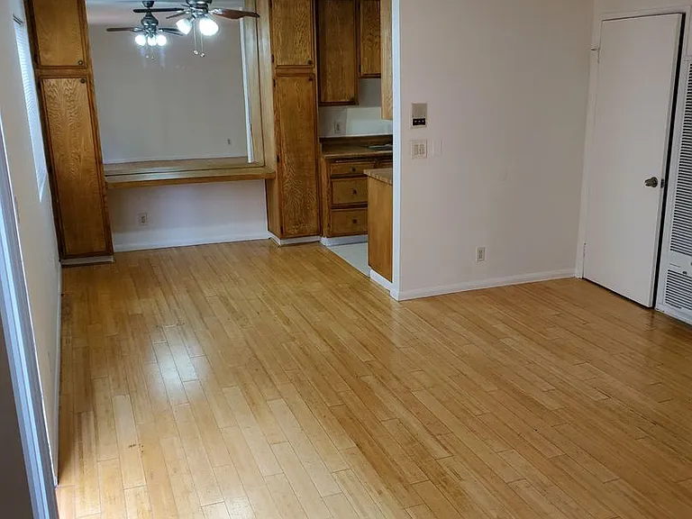 4031 McLaughlin Ave — Photo 7