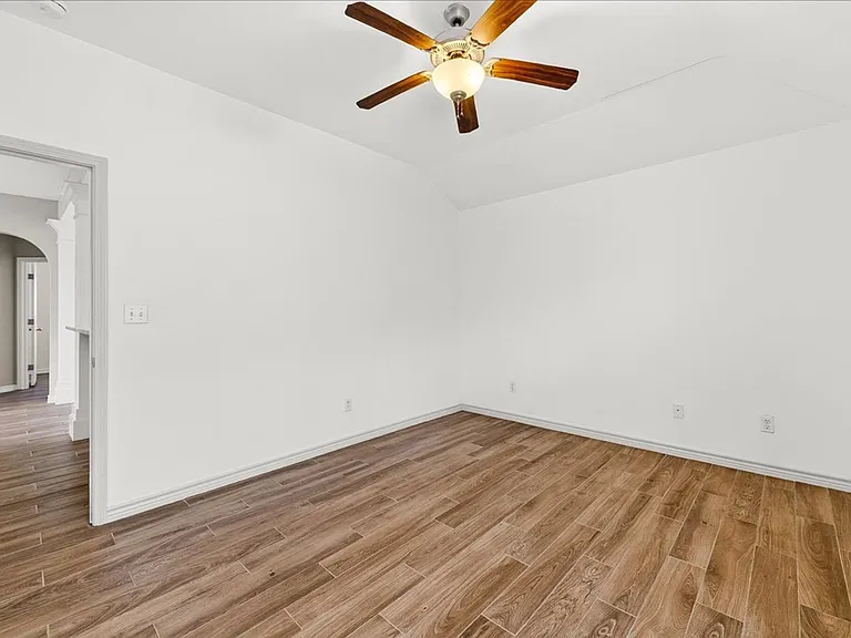 2314 Blue Star Dr — Photo 19