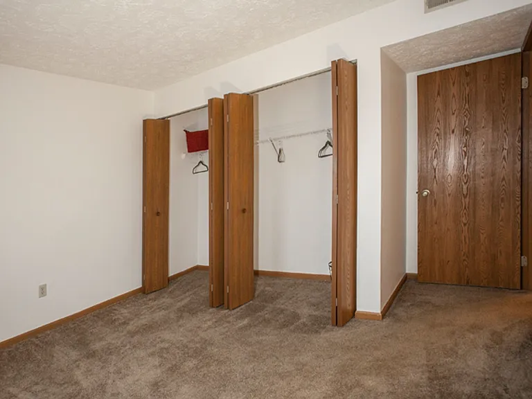 Ashley Oaks Apartments — Photo 10