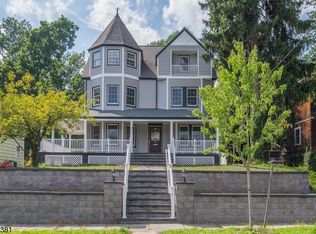 82 Christopher St, Montclair, NJ 07042
