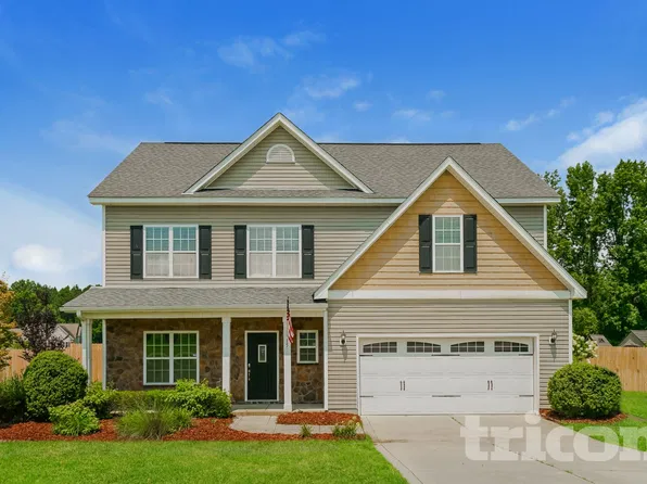 15 Mossburg Ct, Bunnlevel, NC 28323