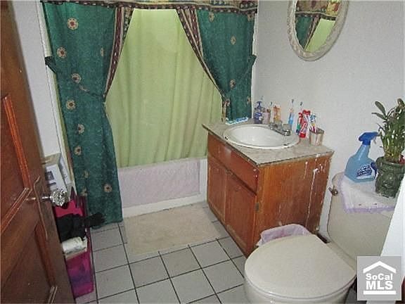 4th image of 5715 Denker Ave