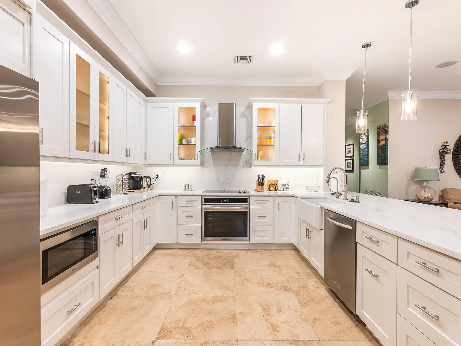 5 bed, 5.5 bath, 3392 sqft, $16,000 — Photo 1
