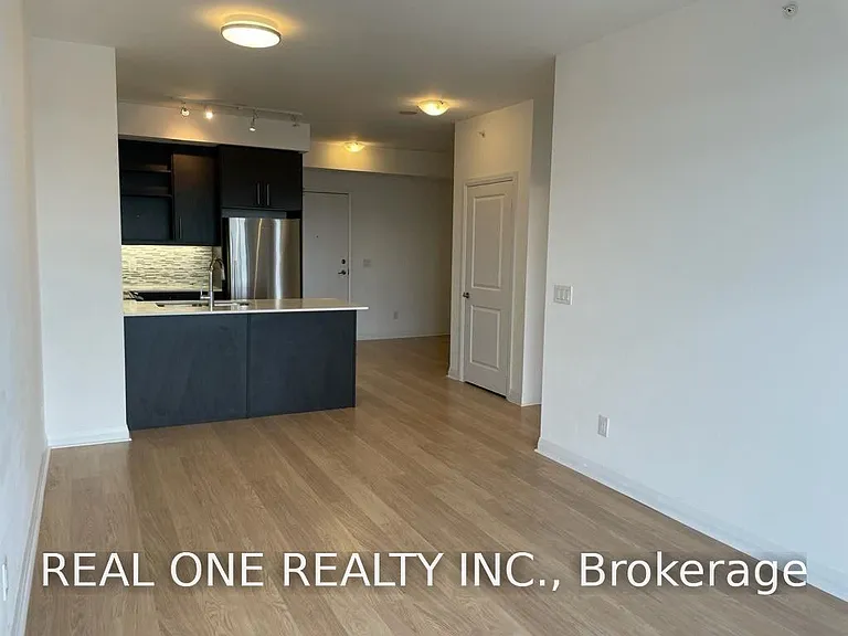 55 Oneida Cres #1605 — Photo 12