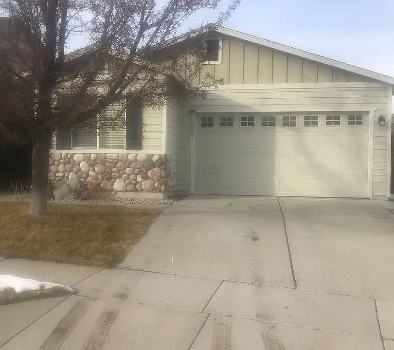 5881 September Cir