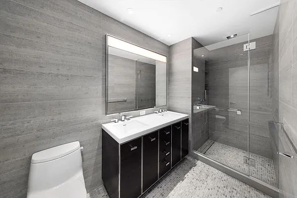 Rented by Compass | media 31