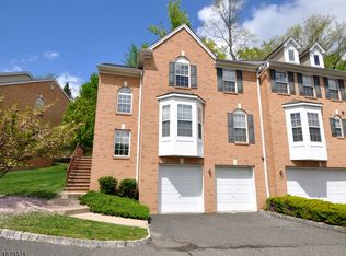 5 Lackawanna Ct, Chatham, NJ 07928