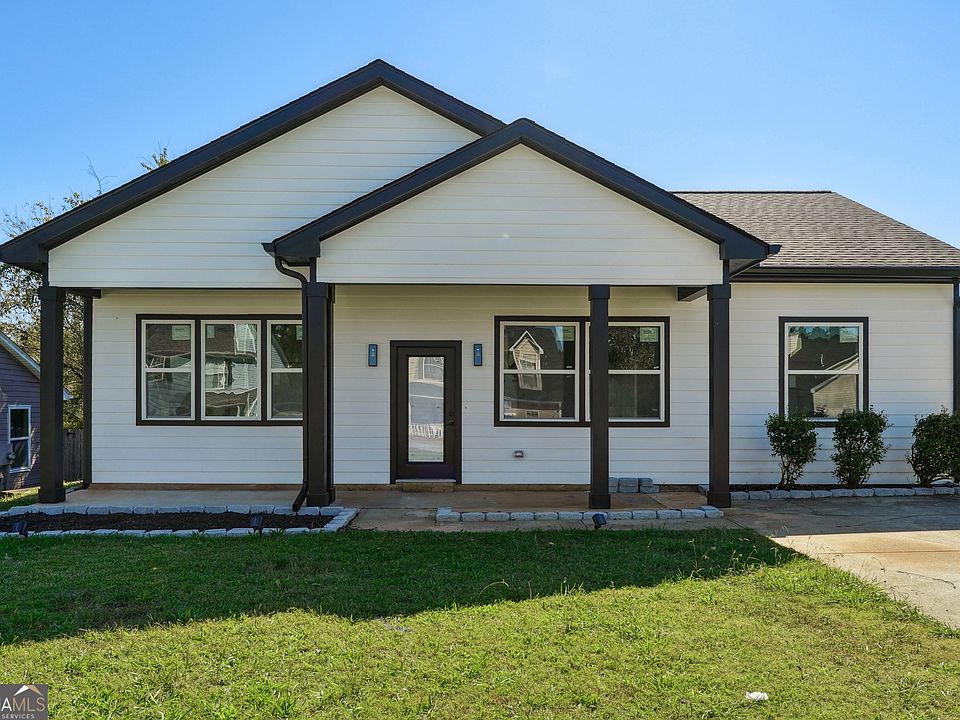 1st image of 310 Marsh Glen Dr