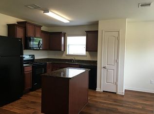 4915 Monarch Falls Ln, Rosenberg, TX 77469