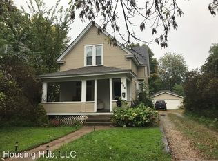 666 Short St #1, Saint Paul, MN 55106