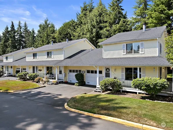 32621 3rd Place S #2D, Federal Way, WA 98003