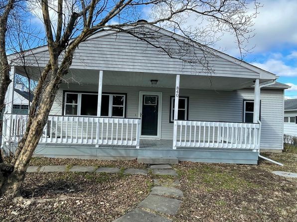840 Mount Zoar St