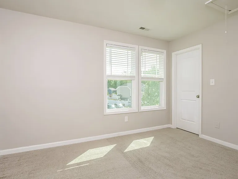 408 Deer Grove Trl — Photo 15