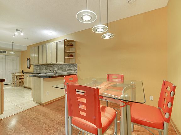 5th image of 5035 Holly Ln N Unit 2