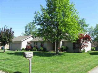 4301 N Hummingbird Way, Muncie, IN 47304