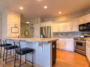 1133 Country Club Rd, Camp Hill, PA 17011