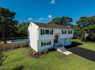 1107 Verdant Rd, Toms River, NJ 08753
