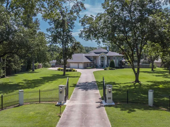 1155 Finks Hideaway Rd, Monroe, LA 71203