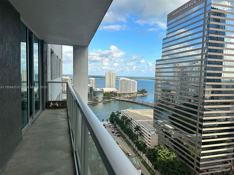 1st image of 500 Brickell Ave APT 2704